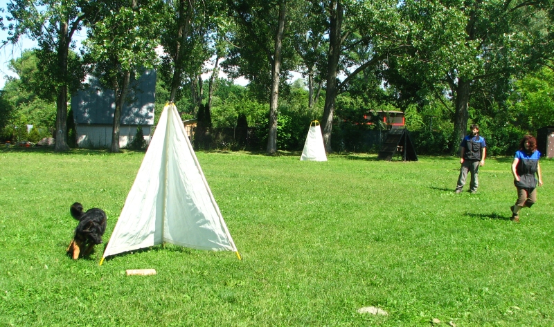 už obíhám 2 zástěny